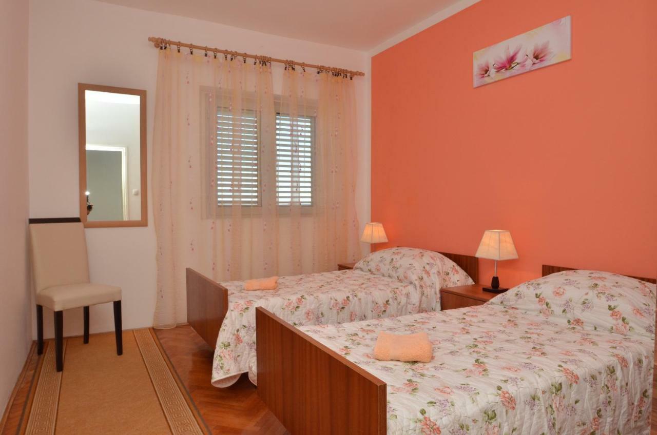 Apartments Daniela 扎瓦拉提卡 外观 照片