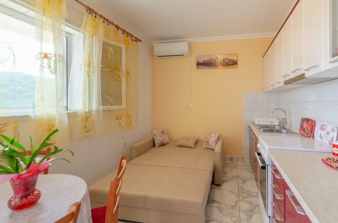 Apartments Daniela 扎瓦拉提卡 外观 照片